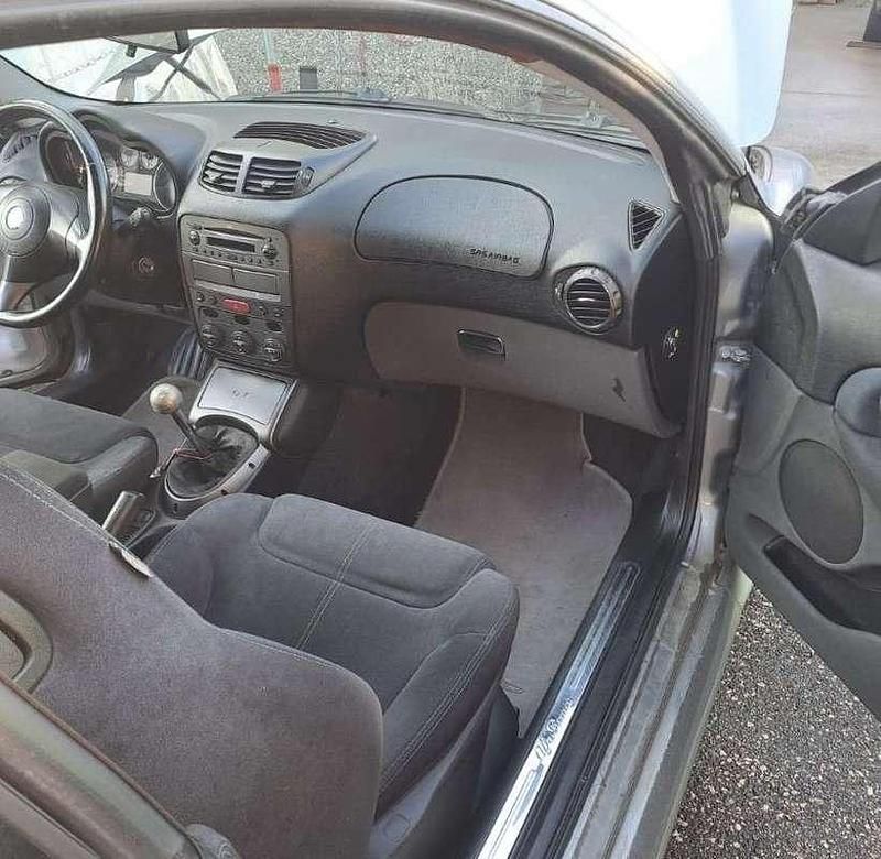 Usata Alfa Romeo GT Distinctive 140 CV (102 kW) 2008 Coupé