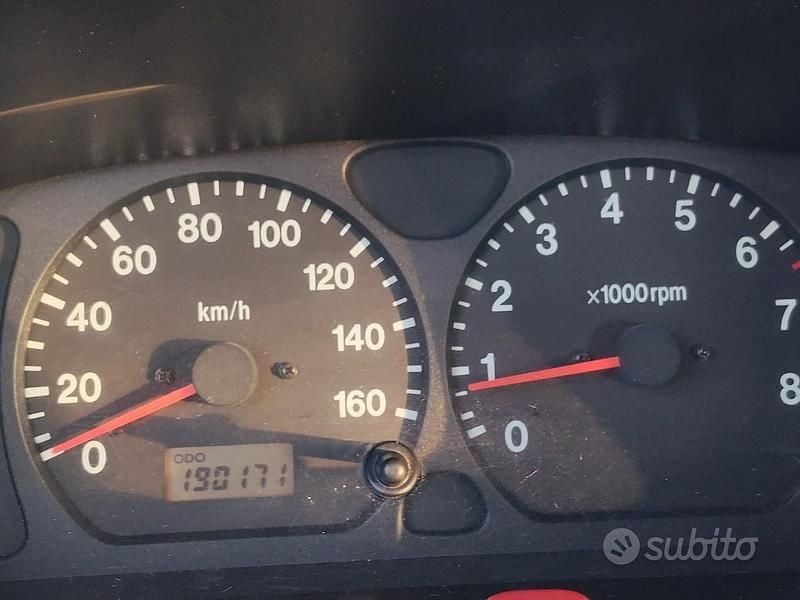 Usata Suzuki Jimny 80 CV (58 kW) 2000 Rosso SUV