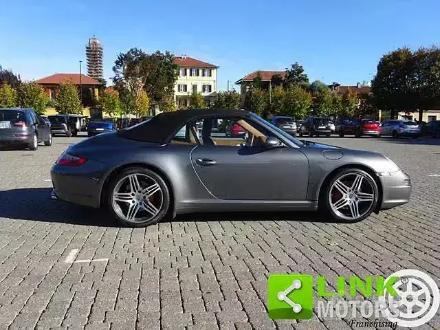 Usata Porsche 911 Carrera 4S Cabriolet 355 CV (261 kW) 2008 Grigio Cabrio