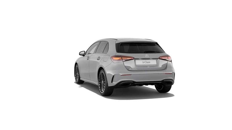 Nuova Mercedes A250 Edition 218 CV (160 kW) 2026 Grigio Utilitaria