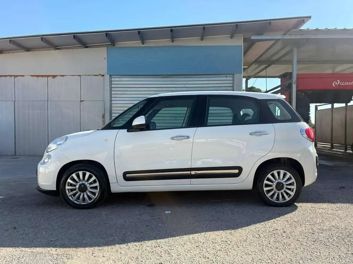 Usata Fiat 500L Pop 84 CV (61 kW) 2013 Bianco Monovolume