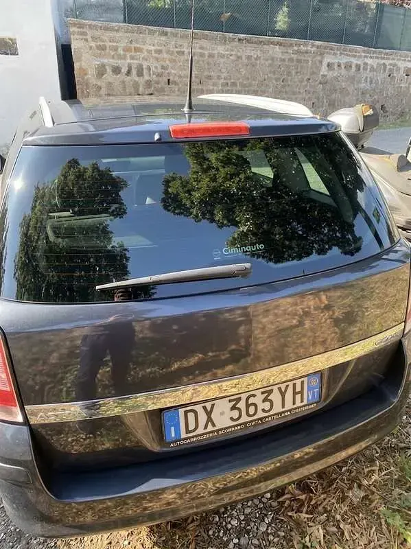 Usata Opel Astra Enjoy 110 CV (80 kW) 2009 Blu/azzurro Station wagon
