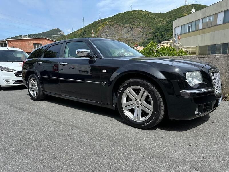 Usata 2009 Chrysler 300C Station wagon | 6650 € (Super prezzo) - Immagine 1/3