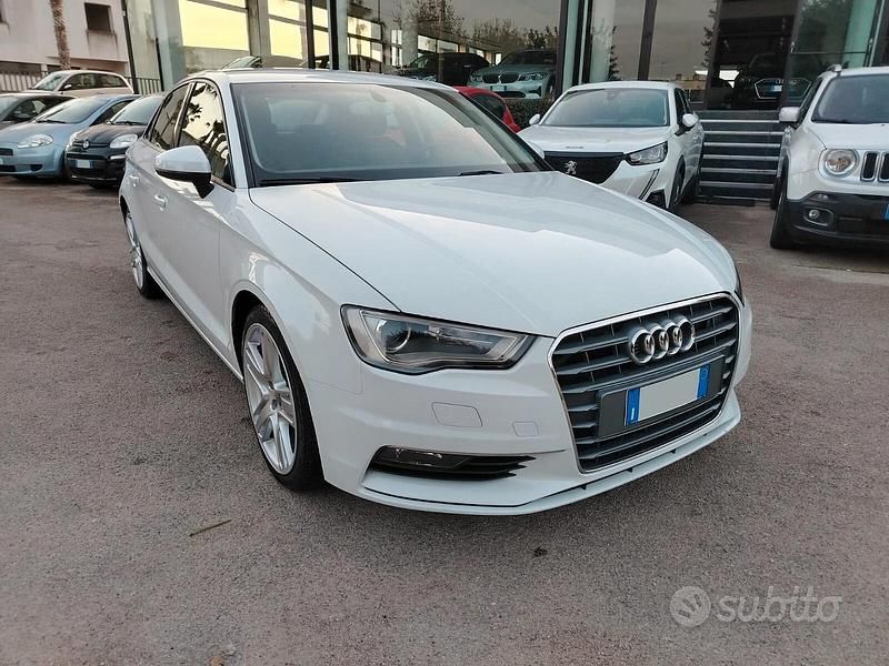 Gebraucht Audi A3 Ambition 150 PS (110 kW) 2014 Weiß Limousine