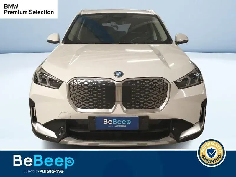 Usata BMW iX1 Comfort Edition 150 kW (204 CV) 2024 Bianco pastello SUV