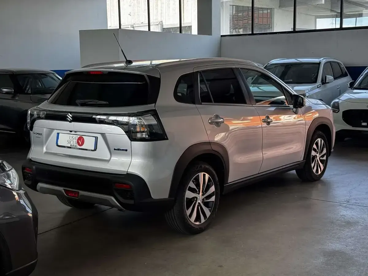 Nowe Suzuki SX4 S-Cross 116 KM (85 kW) 2025 Srebrny SUV