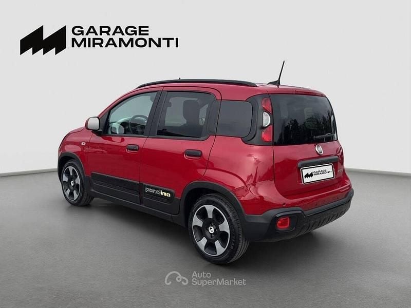 Usado Fiat Panda Cross Cross 69 HP (50 kW) 2025 Vermelho Citadino