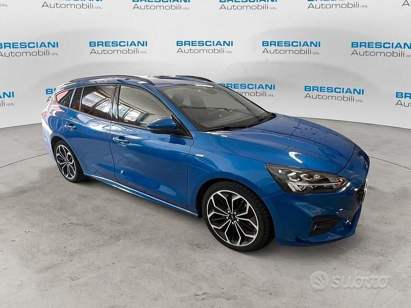 Usata Ford Focus ST 120 CV (88 kW) 2019 Blu/azzurro Station wagon