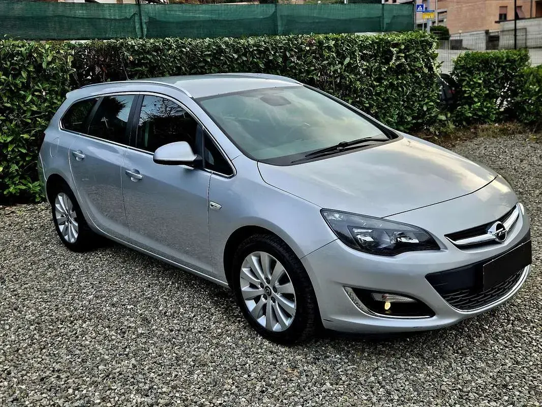 Usata Opel Astra S 110 CV (80 kW) 2016 Station wagon