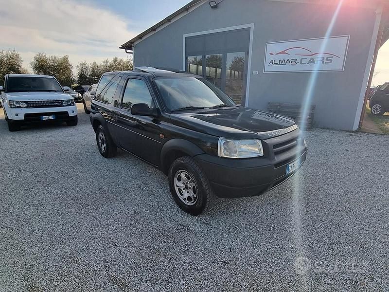 Nero Usata 2001 Land Rover Freelander SUV | 3500 € (Cara) - Immagine 1/4