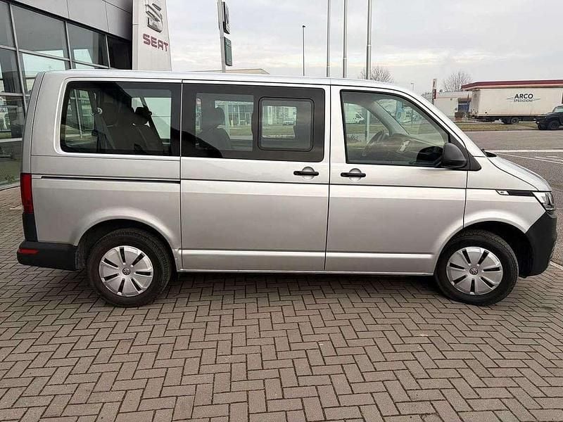 Usata VW Transporter 150 CV (110 kW) 2021 Argento Furgone