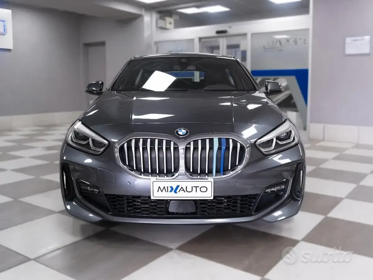 Usata BMW 118 M Sport 150 CV (110 kW) 2021 Grigio Berlina