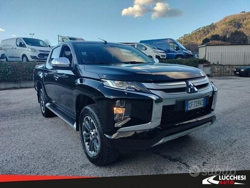 Usata Mitsubishi L200 Intense 150 CV (110 kW) 2021 Nero Pick-up