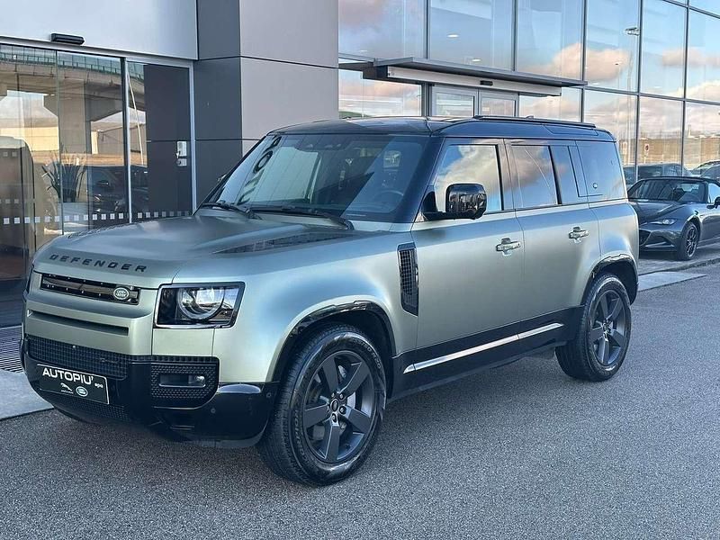 Pangea green satinato Usata 2022 Land Rover Defender HSE Dynamic SUV | 59.800 € (Molto cara) - Immagine 1/4