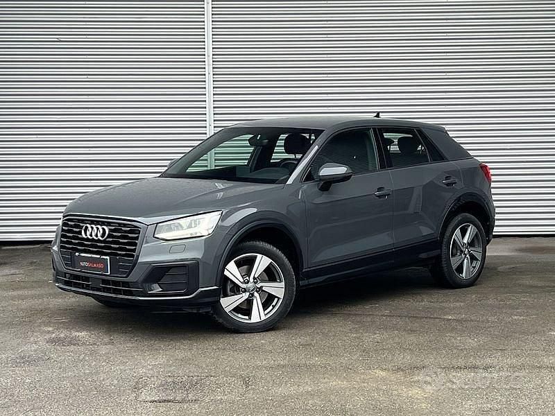 Usata Audi Q2 Business 116 CV (85 kW) 2019 Grigio SUV