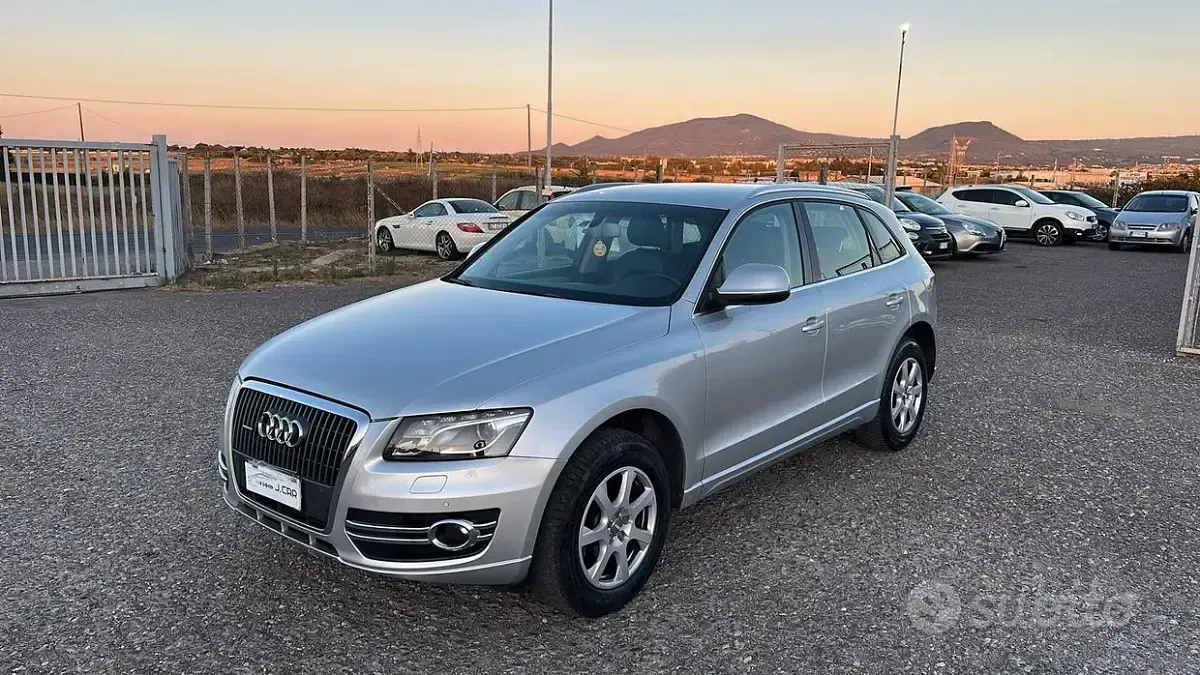 Usata Audi Q5 170 CV (125 kW) 2012 Grigio SUV