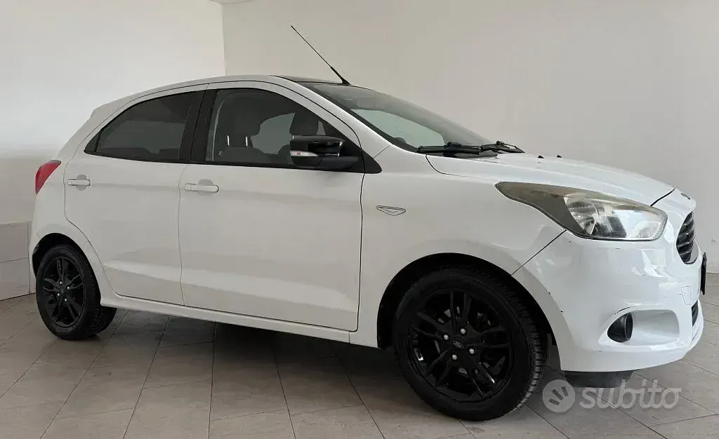 Usata Ford Ka Plus Ultimate 86 CV (63 kW) 2017 Bianco Utilitaria