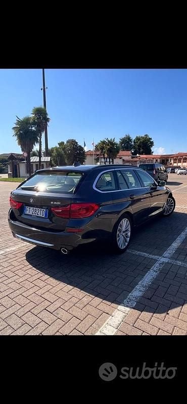 Usata BMW 530 Luxury Line 252 CV (185 kW) 2019 Nero Station wagon