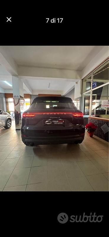 Usata Porsche Cayenne 441 CV (324 kW) 2018 Blu SUV