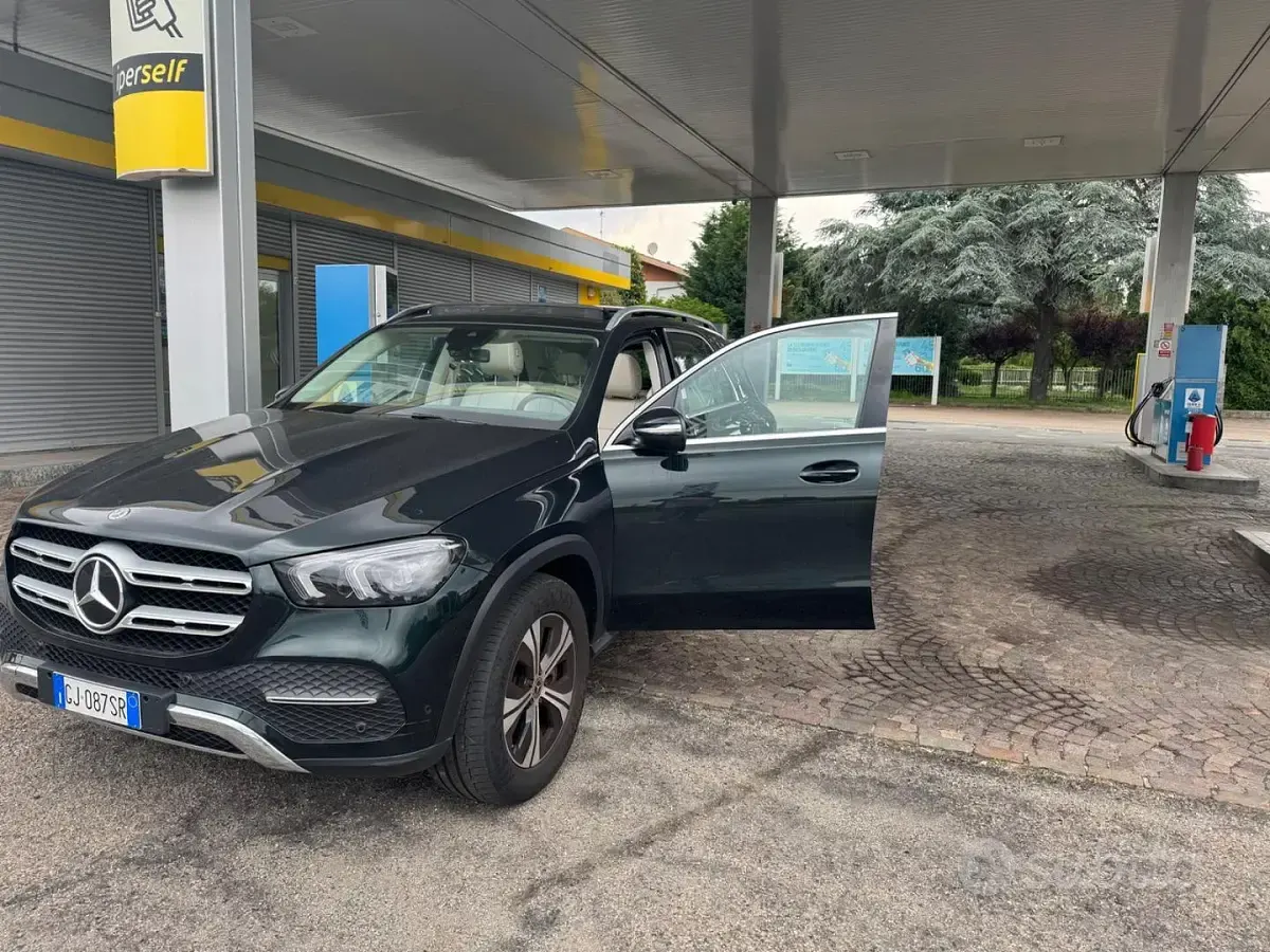 Usata Mercedes GLE350 de 194 CV (142 kW) 2022 Verde SUV