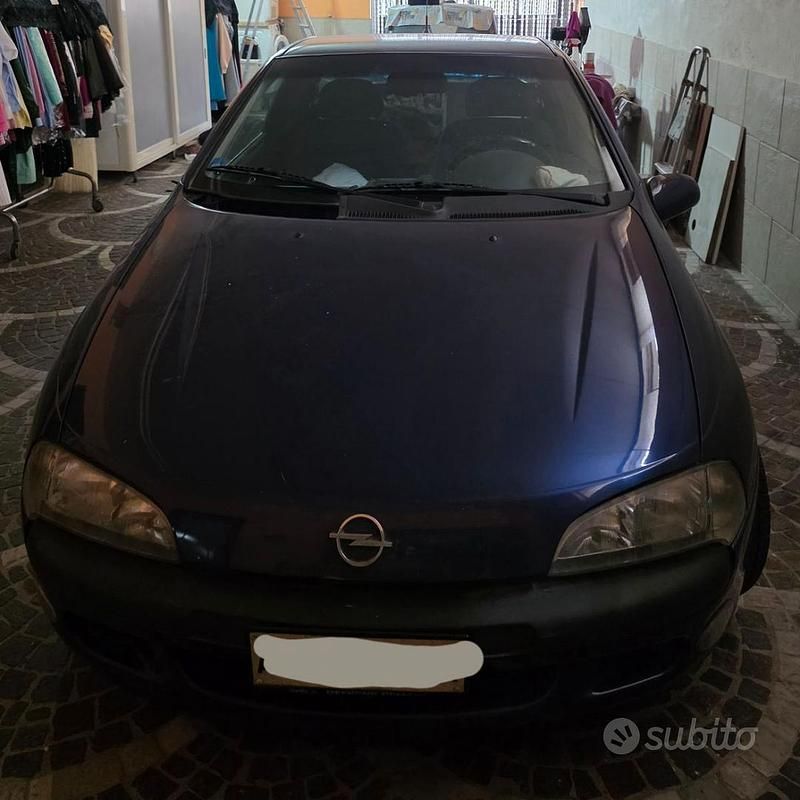 Usata Opel Tigra 90 CV (66 kW) 1994 Blu Coupé