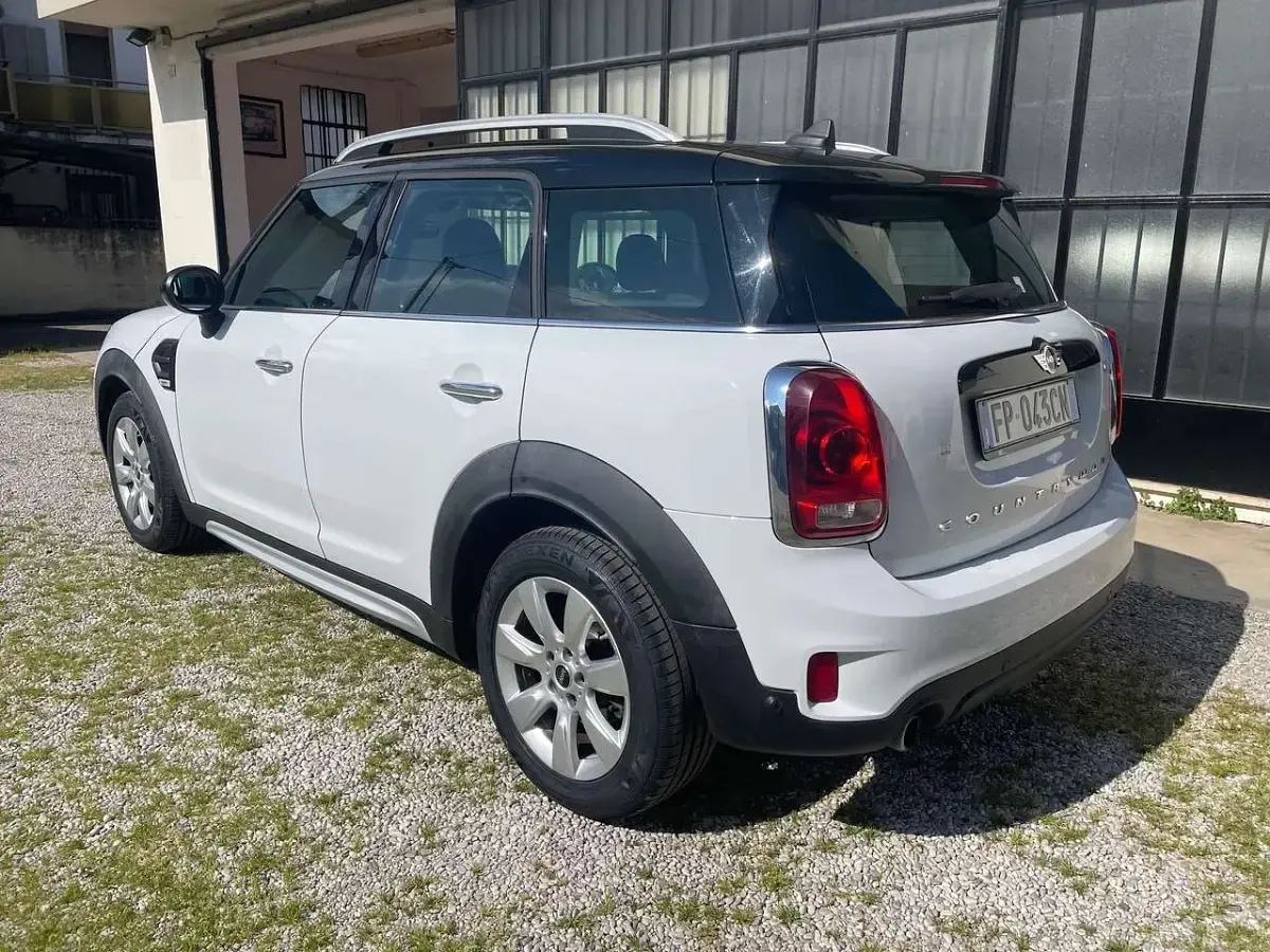 Usata Mini Cooper D Countryman 150 CV (110 kW) 2018 Bianco SUV