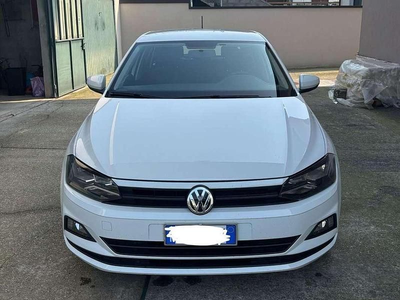 Usata VW Polo Trendline 65 CV (47 kW) 2017 Bianco Berlina