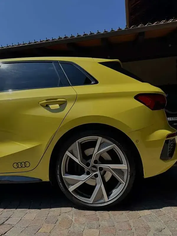 Usata Audi S3 Ambiente 310 CV (228 kW) 2020 Giallo Berlina