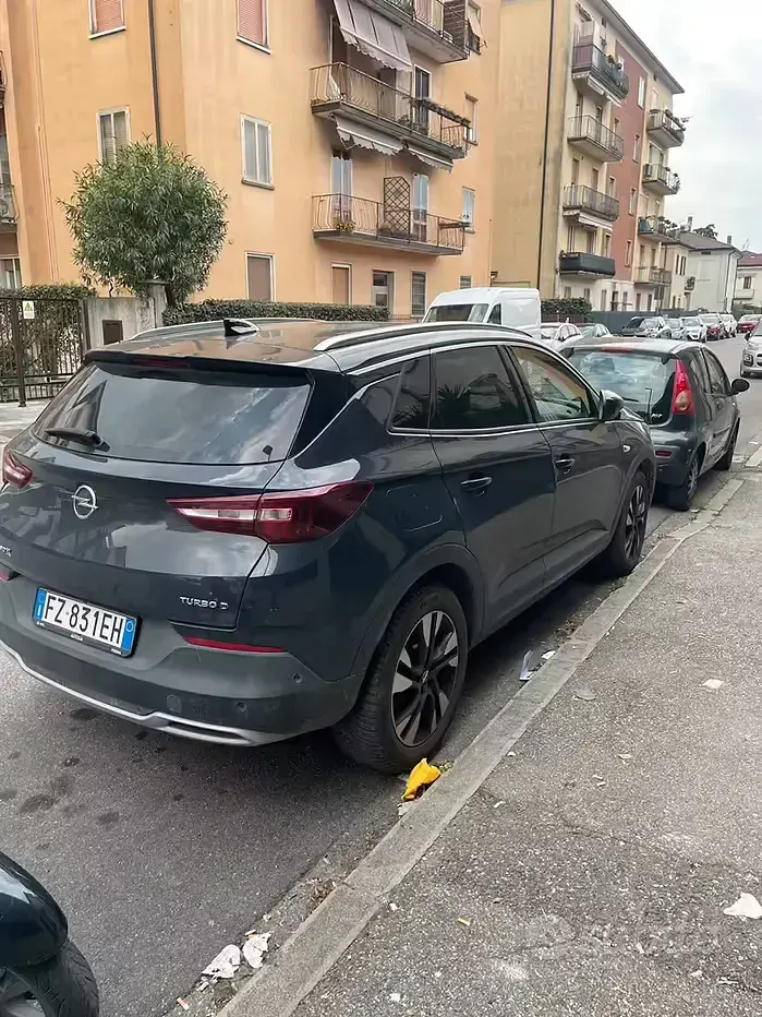 Usata Opel Grandland X 131 CV (96 kW) 2020 Bluazzurro SUV