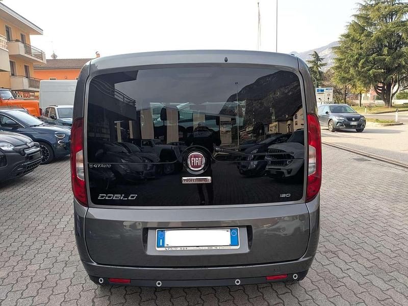 Usata Fiat Doblò Lounge 120 CV (88 kW) 2018 Other Monovolume