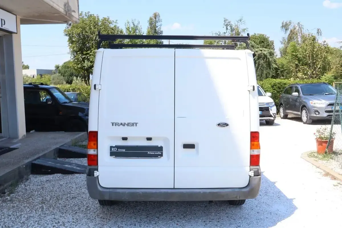 Usata Ford Transit S 85 CV (62 kW) 2005 Bianco Furgone