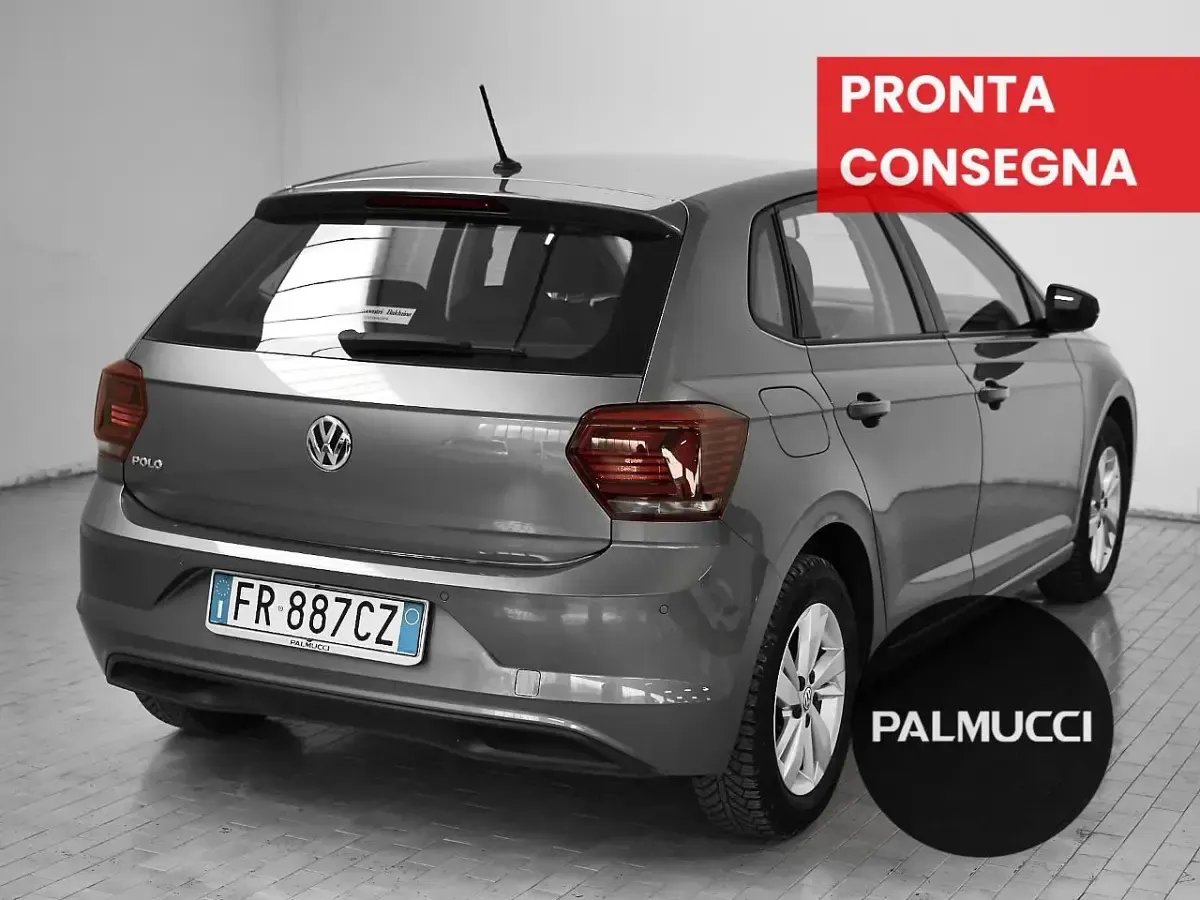 Usata VW Polo Comfortline 75 CV (55 kW) 2018 Grigio Utilitaria