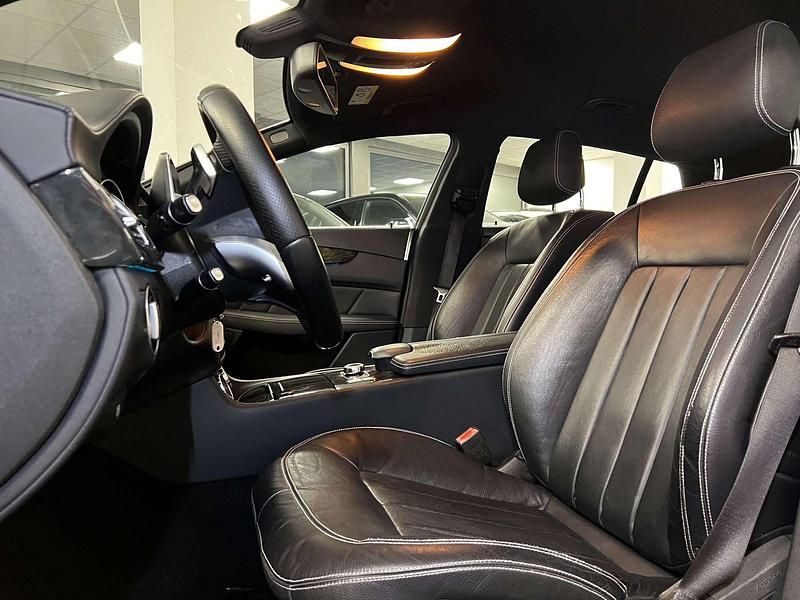 Usata Mercedes CLS220 Premium 170 CV (125 kW) 2016 Grigio Station wagon