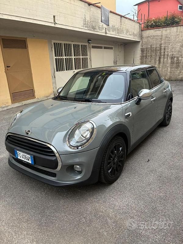 Usata Mini One D 95 CV (69 kW) 2017 Grigio Utilitaria