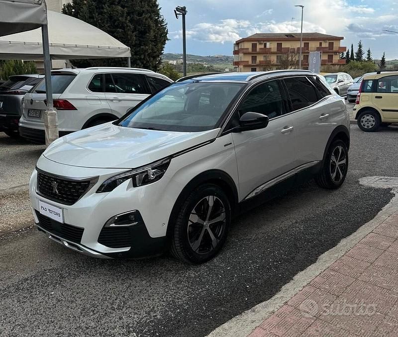 Usata Peugeot 3008 GT-line 150 CV (110 kW) 2018 Bianco SUV