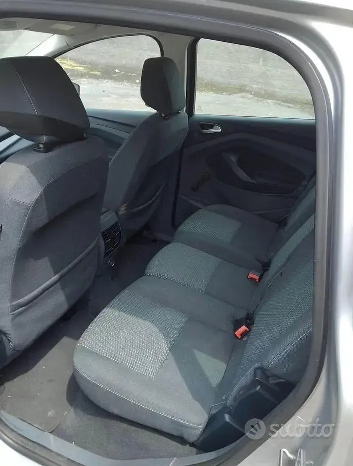 Usata Ford C-MAX 125 CV (91 kW) 2015 Monovolume