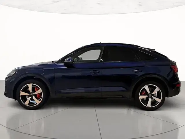 Usata Audi Q5 Sportback Comfort 204 CV (150 kW) 2022 Blu navarra metallizzato SUV