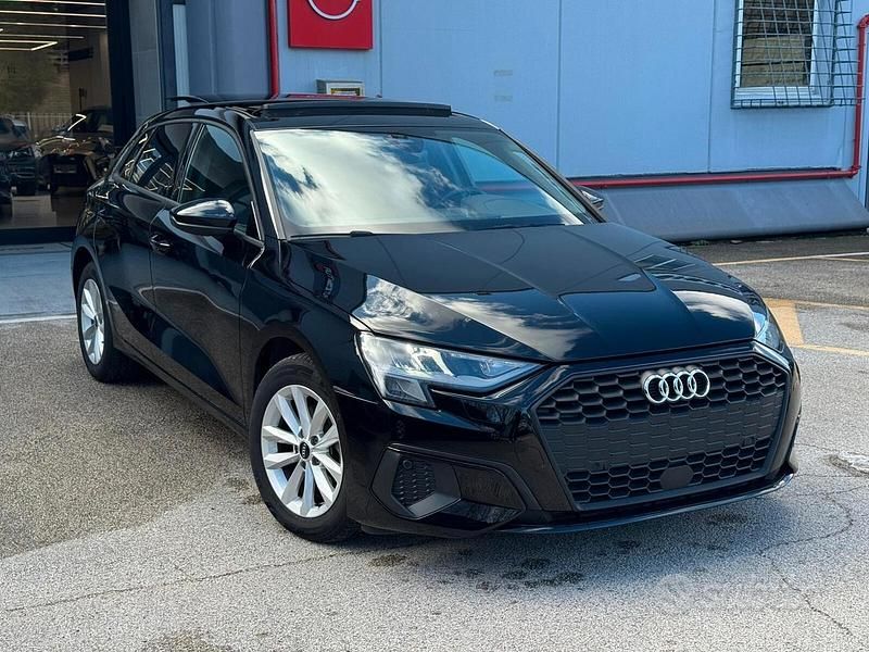 Usata Audi A3 Sport 150 CV (110 kW) 2022 Nero Berlina