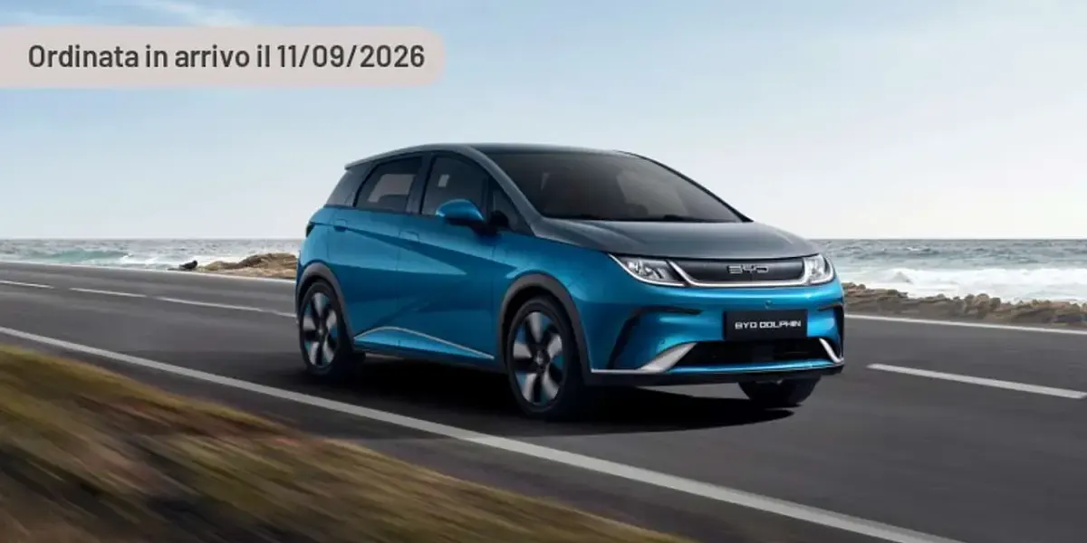 Nuova BYD Dolphin Design 64 kW (88 CV) 2025 Argento Utilitaria