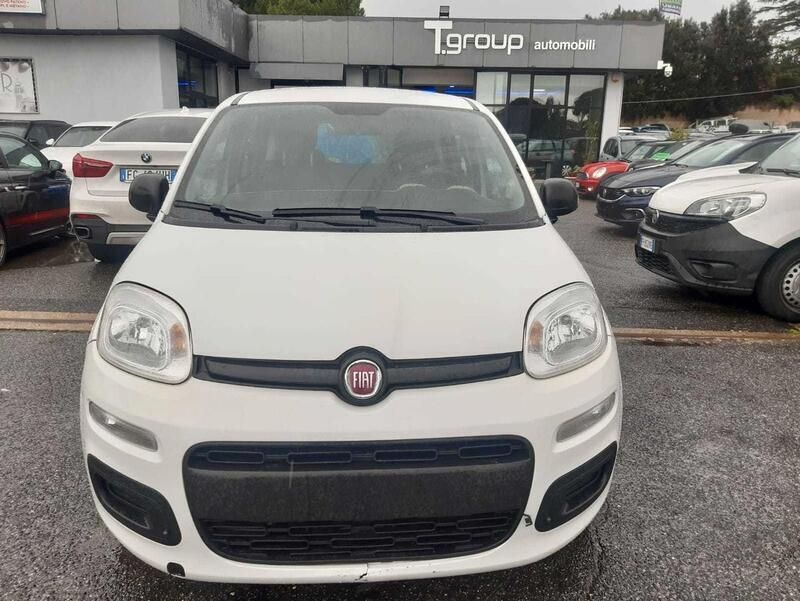 Usata Fiat Panda Easy 69 CV (50 kW) 2016 Bianco Utilitaria