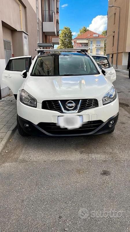 Usata Nissan Qashqai 110 CV (80 kW) 2012 Bianco SUV
