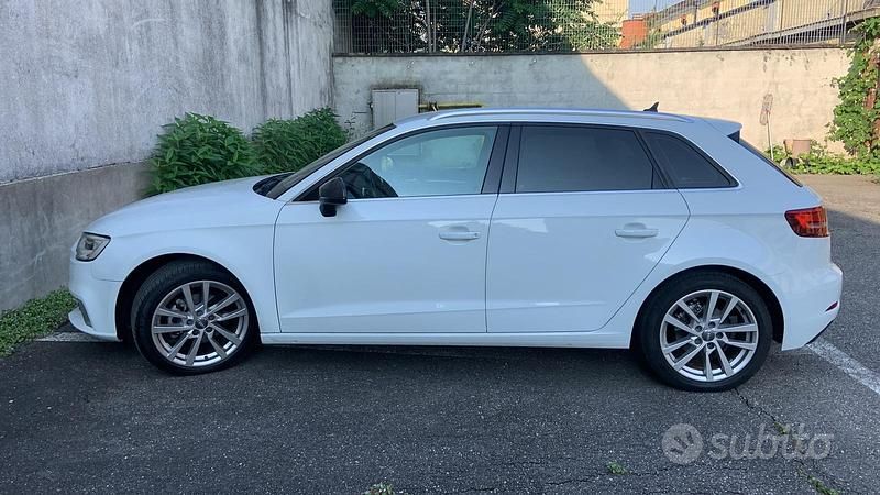 Bianco Usata 2019 Audi A3 | 20.000 € (Buon prezzo) - Immagine 1/4