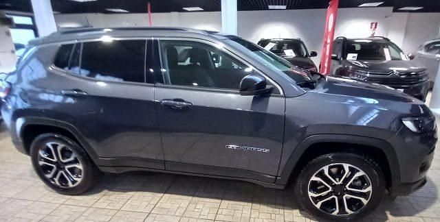 Usata Jeep Compass 190 CV (139 kW) 2022 Grigio SUV