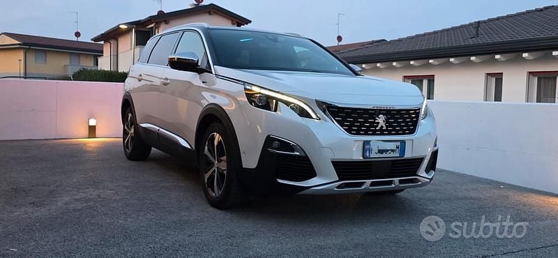 Usata Peugeot 5008 GTi 180 CV (132 kW) 2017 SUV