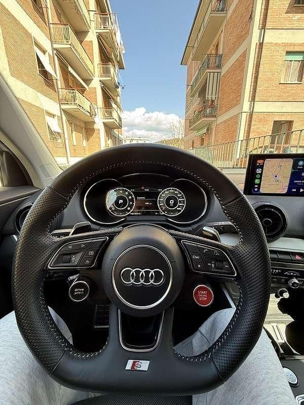 Usata Audi Q2 Sport 116 CV (85 kW) 2017 SUV