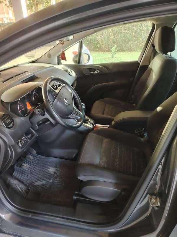 Usata Opel Meriva 95 CV (69 kW) 2014 Monovolume