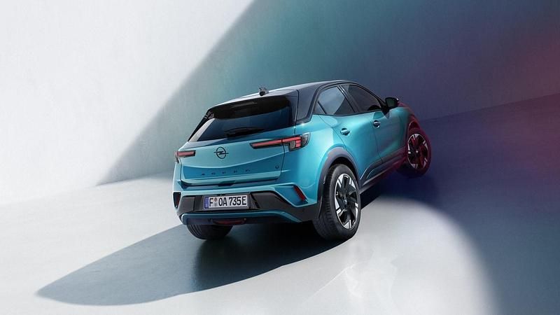 Nuova Opel Mokka 136 CV (100 kW) 2025 Arktis white SUV