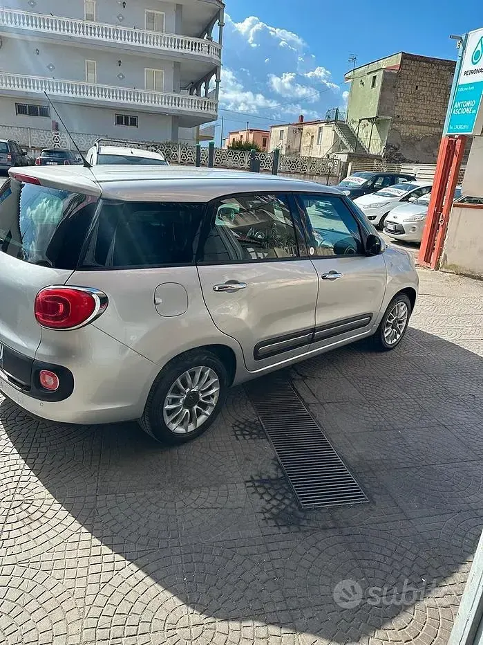 Usata Fiat 500L Lounge 85 CV (62 kW) 2014 Grigio Monovolume