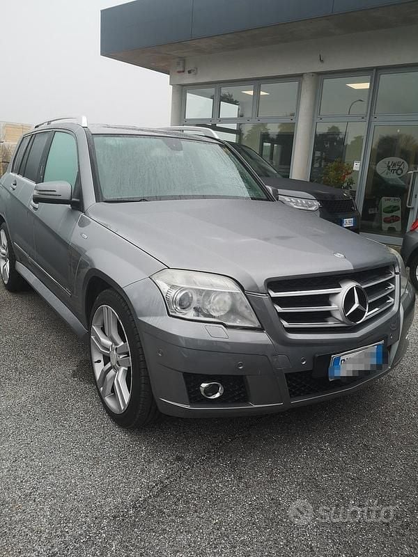 Usata Mercedes GLK220 170 CV (125 kW) 2009 Grigio SUV