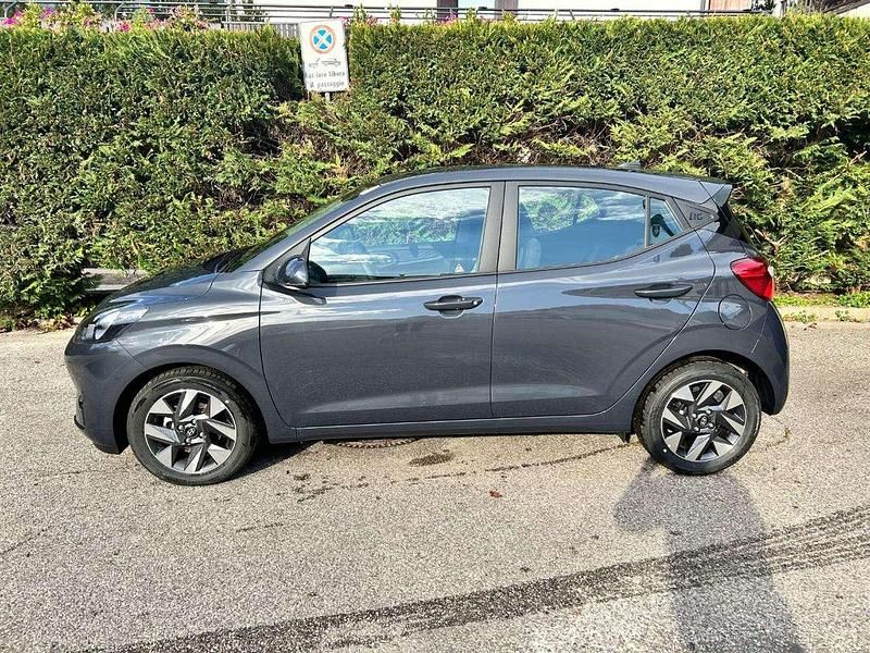 Nuova Hyundai i10 63 CV (46 kW) 2025 Aurora grey Utilitaria